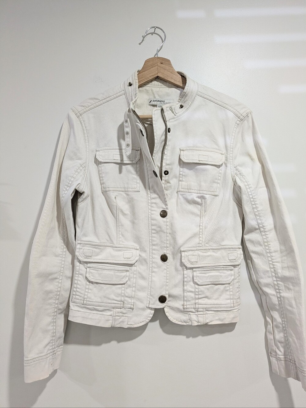Just Jeans Cream Off White Denim Moto Utility Jacket Cargo Pockets Size 10